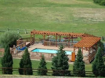 Goosewing Ranch 3* Kelly