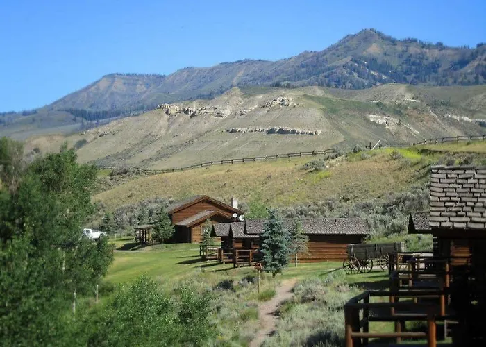 Goosewing Ranch Hotel